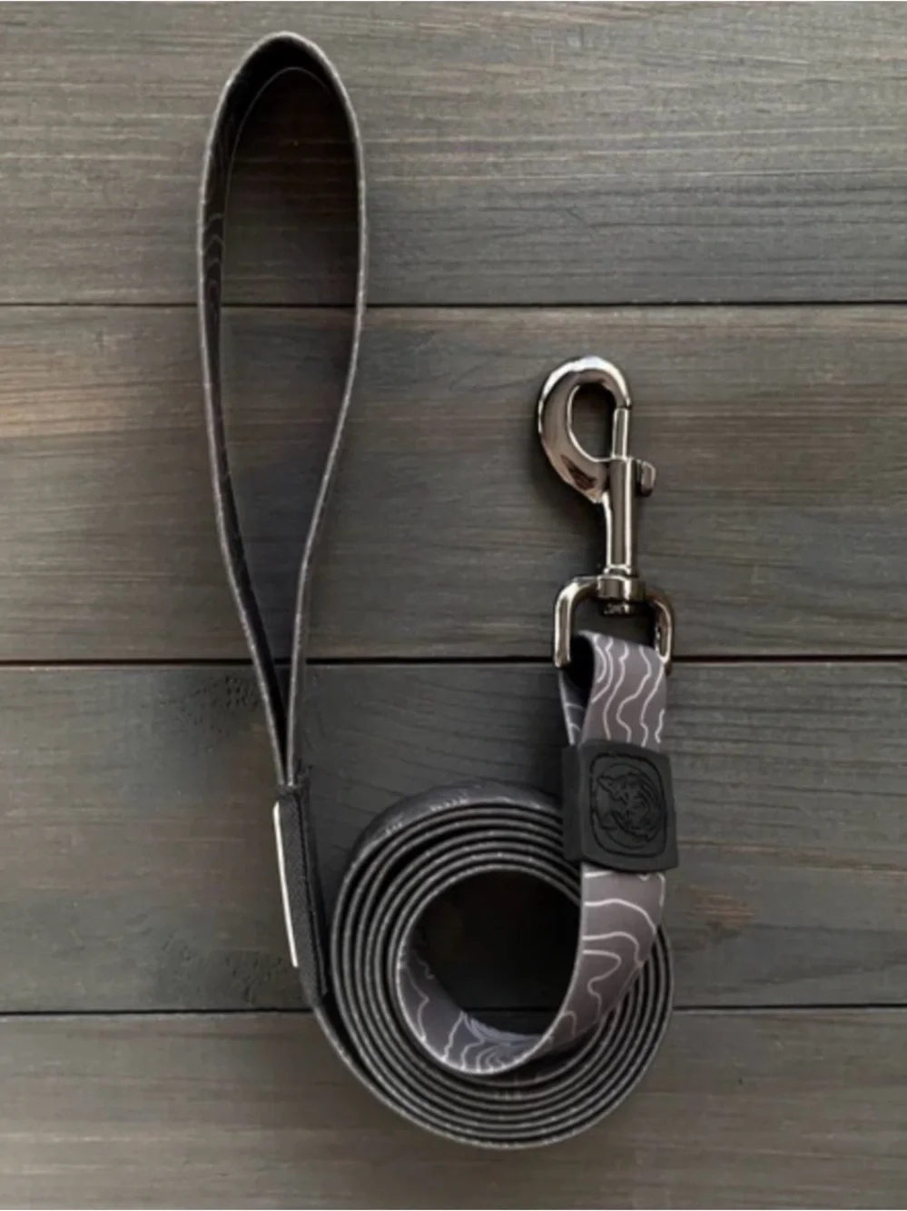 NWT Wilderdog Waterpoof Dog Leash (6ft) two colors